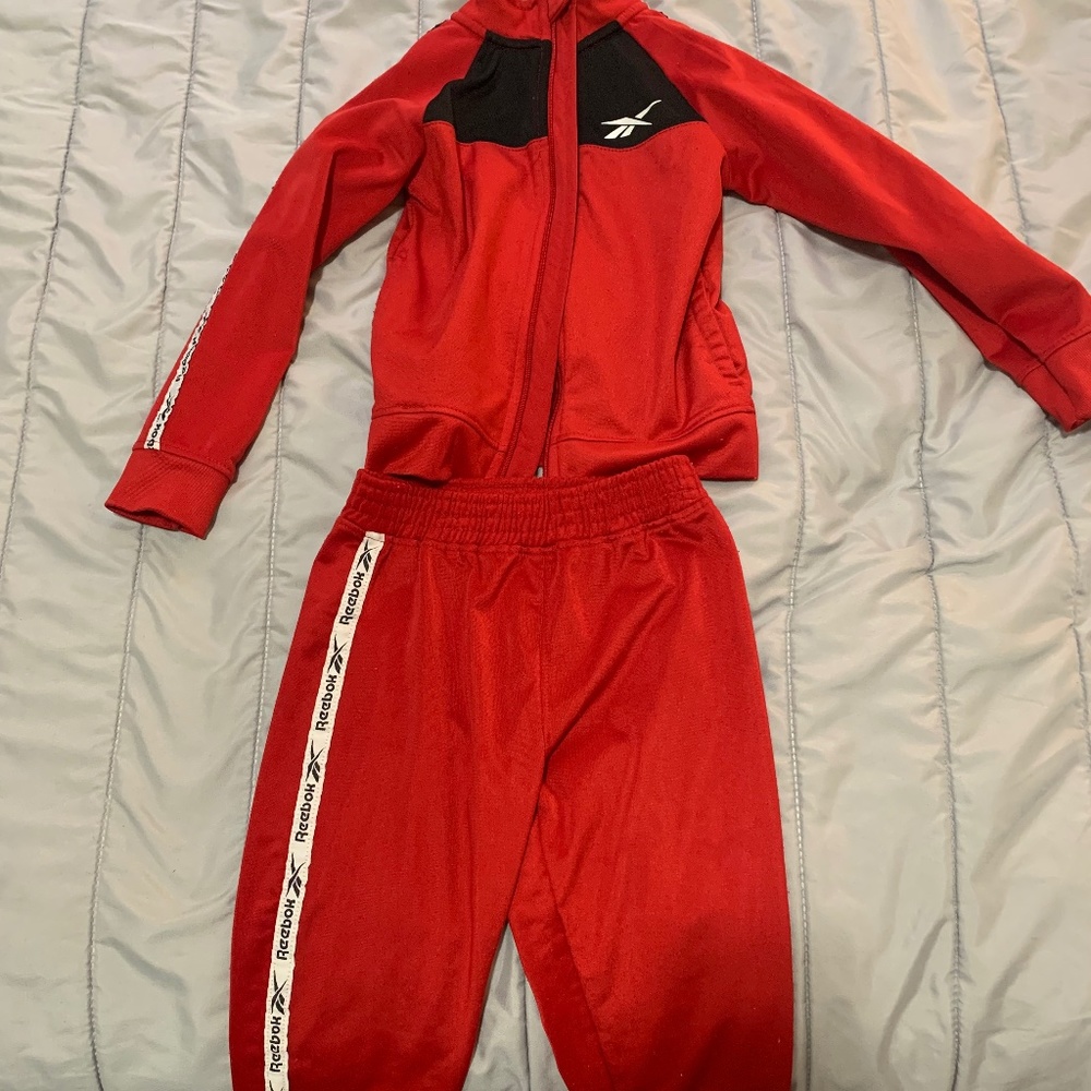 Reebok jump suit 4T